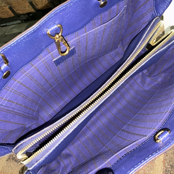 Sold Stunning Rare Louis Vuitton Montaigne MM Blue - Picture 11 of 14